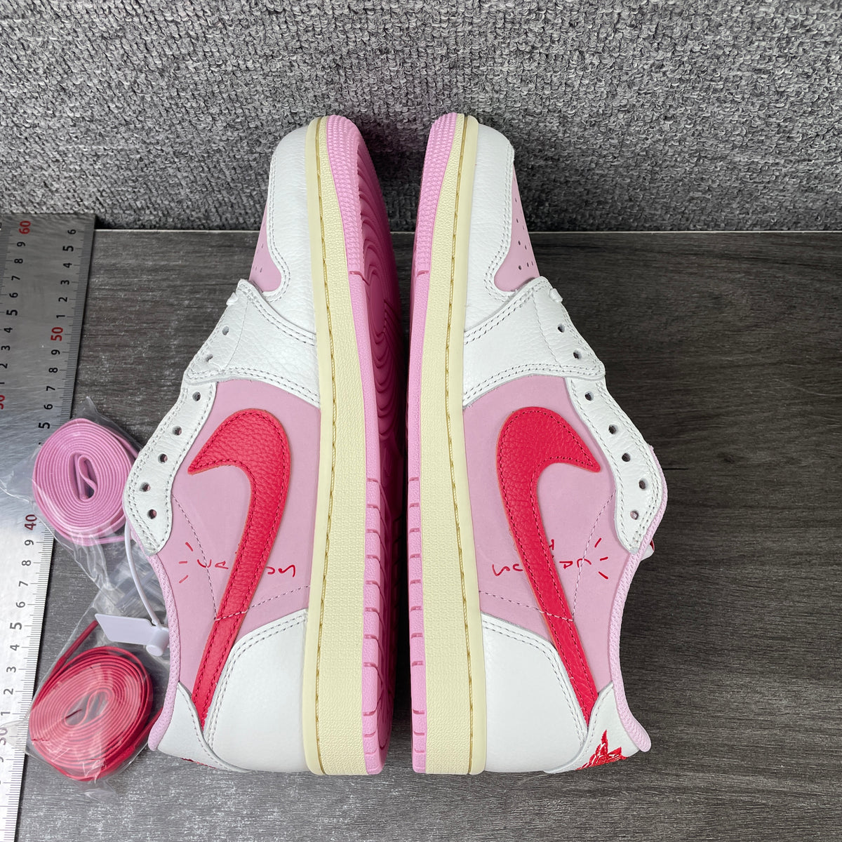 J1 Low Sail Tropical Pink