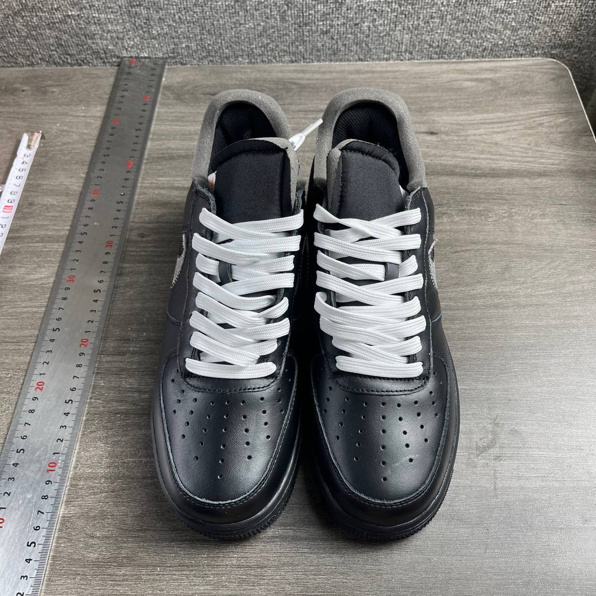 Nike AF1 Off-White Virgil MoMa