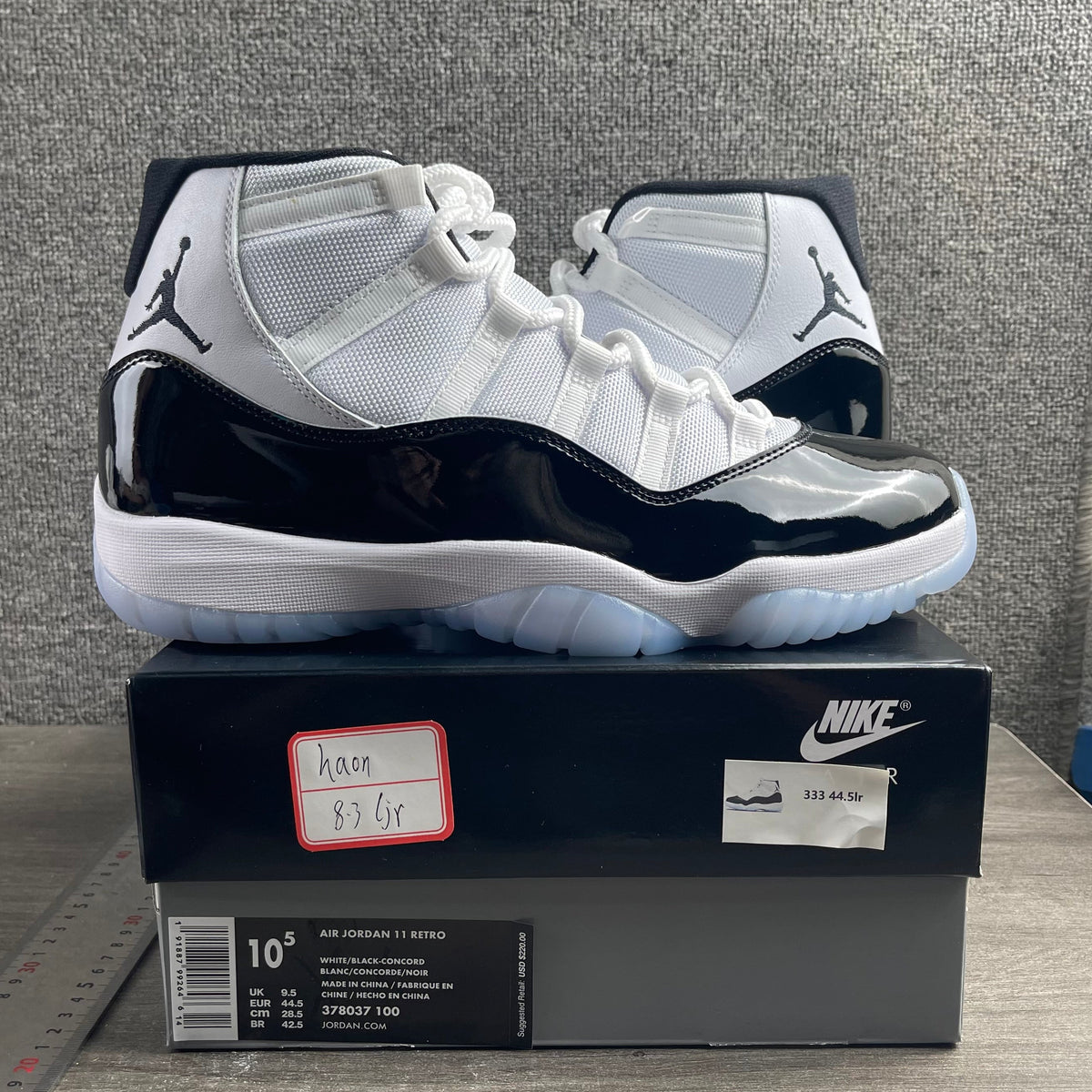 AJ11 Concord