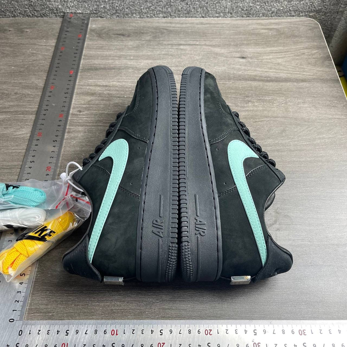 Nike AF1 Tiffany & Co.