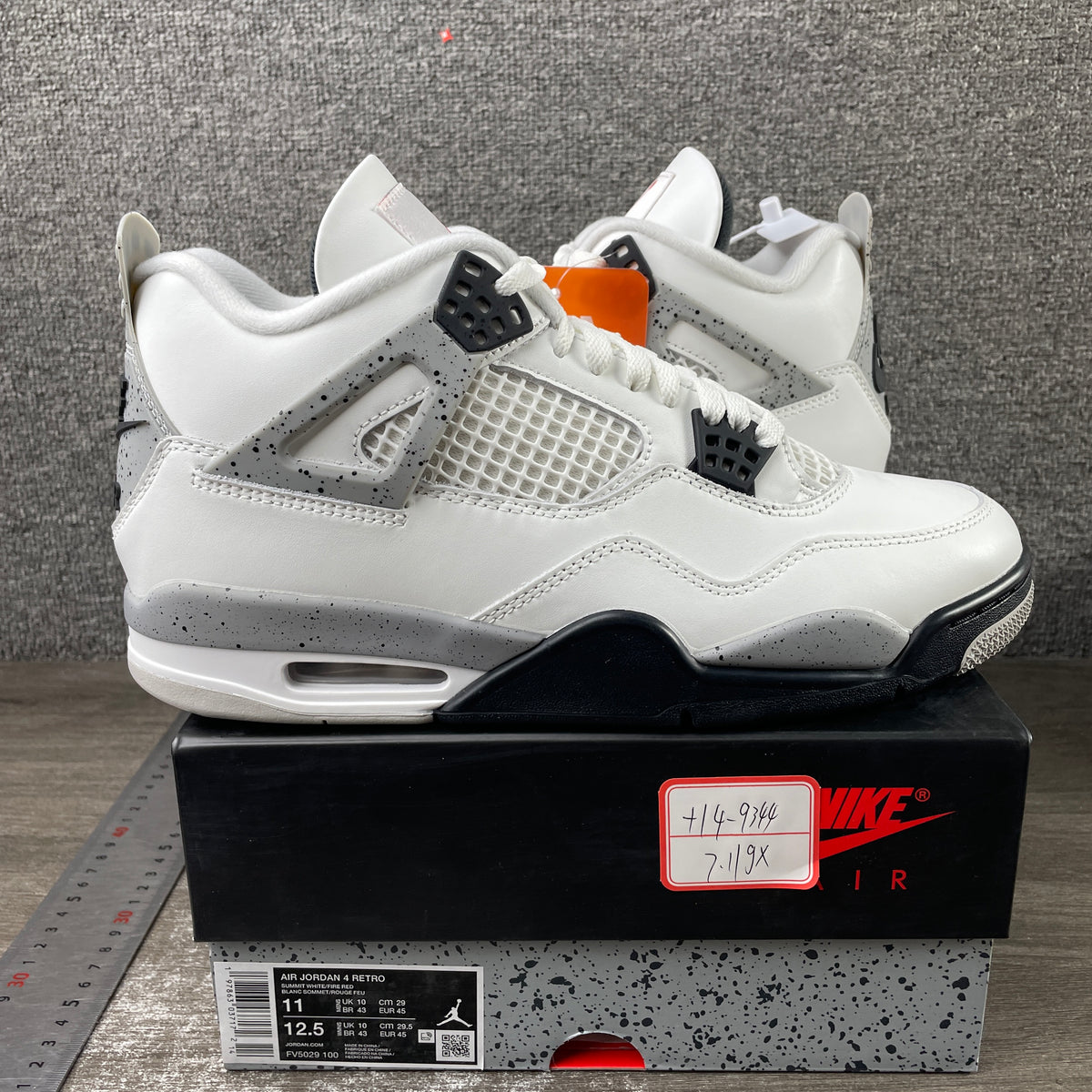 AJ4 White Cement