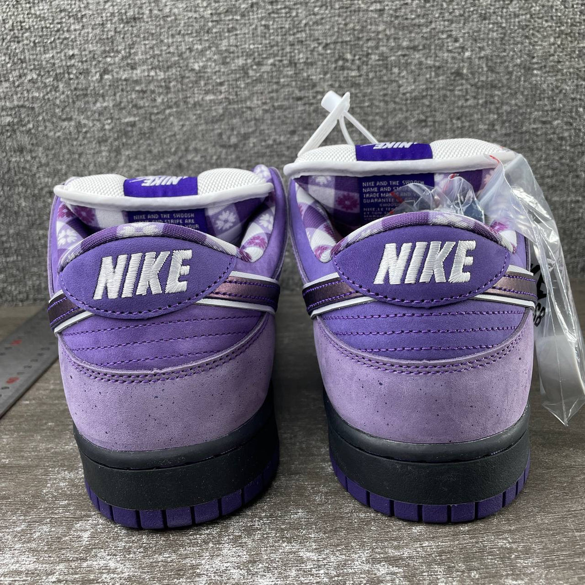 Nike SB Dunk Low Purple Lobster