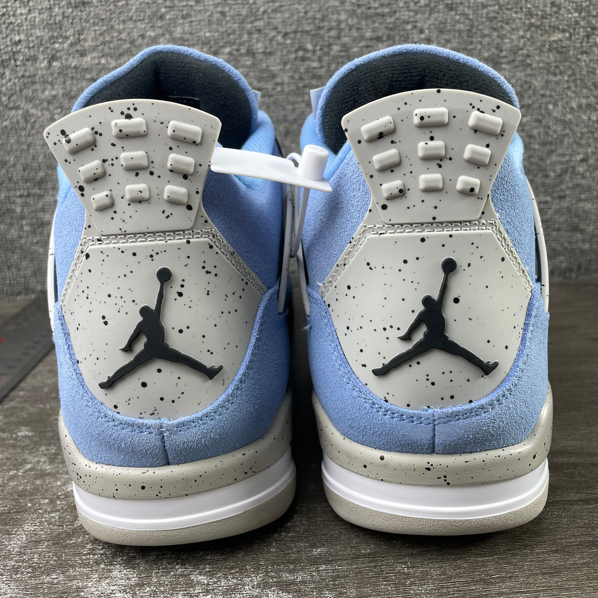 AJ4 University Blue
