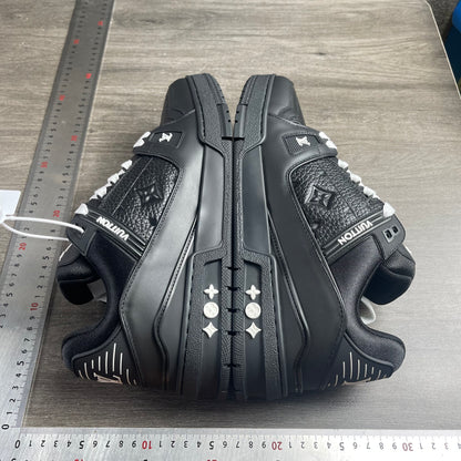 LV Trainer Black