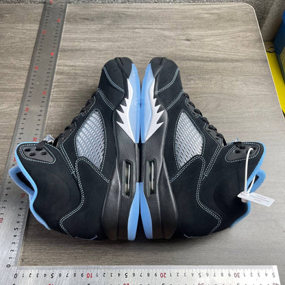 AJ5 Black University Blue (2026)