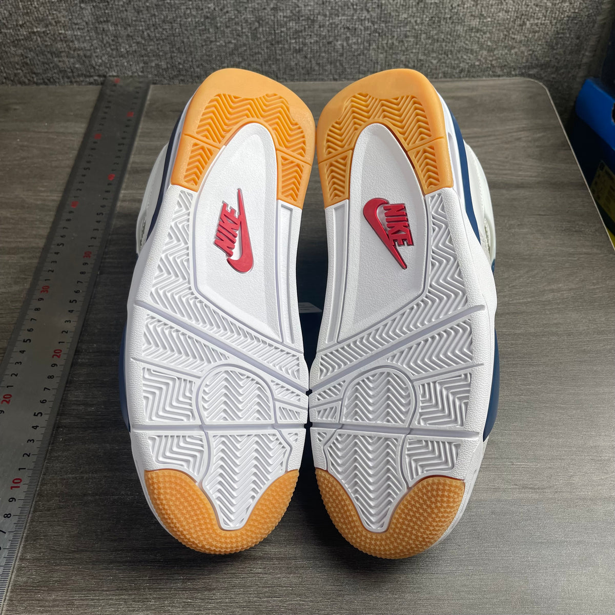 AJ4 SB Navy
