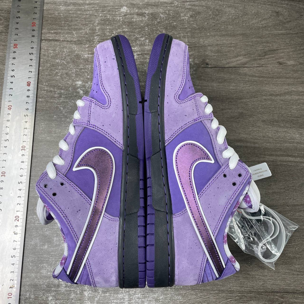 Nike SB Dunk Low Purple Lobster