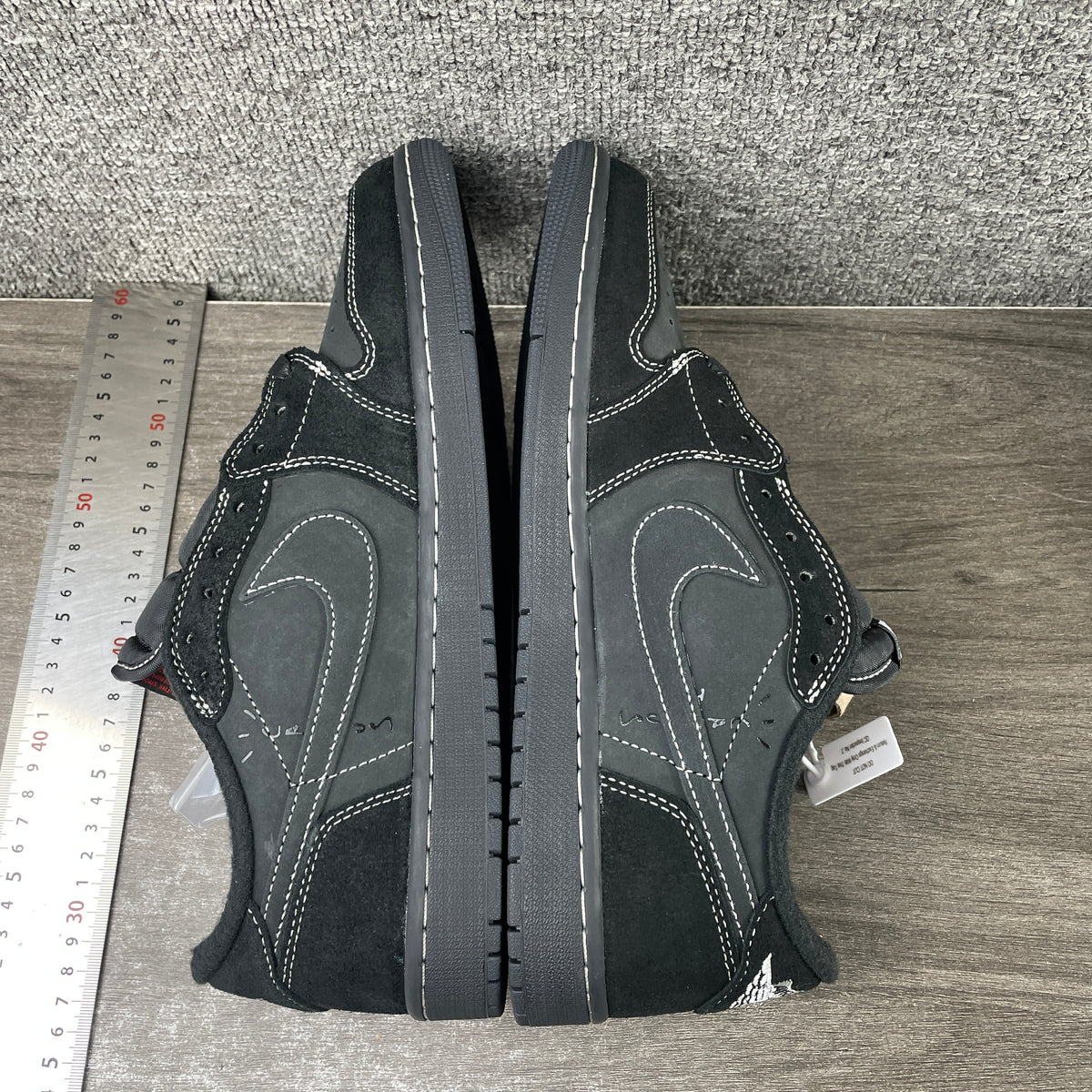 J1 Low TS Black Phantom