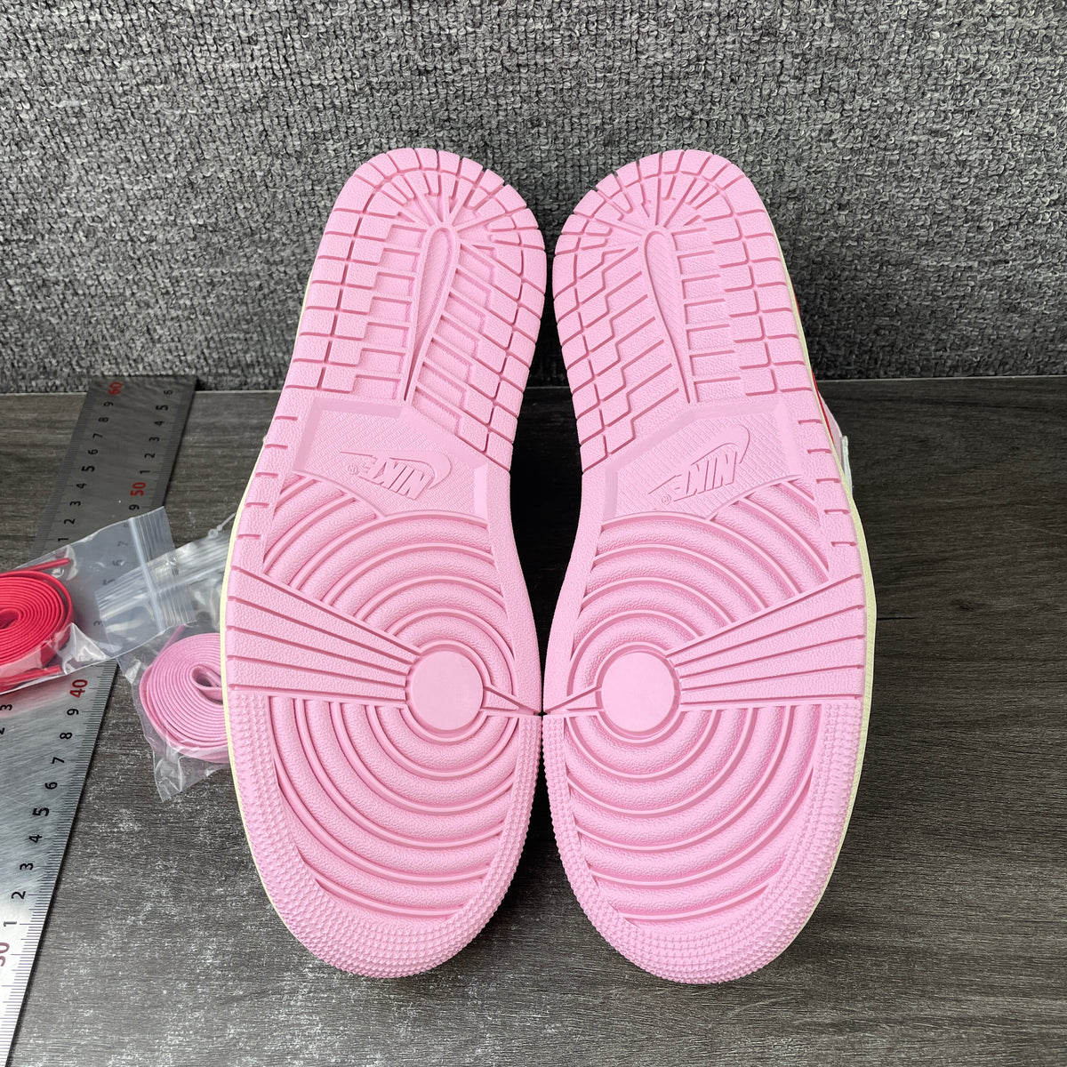 J1 Low Sail Tropical Pink