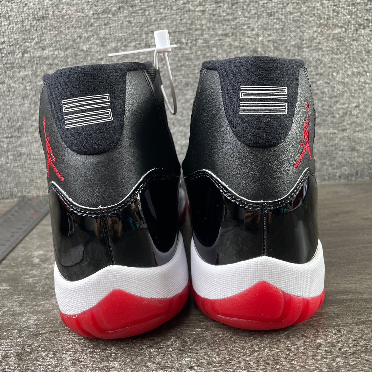 AJ11 Bred