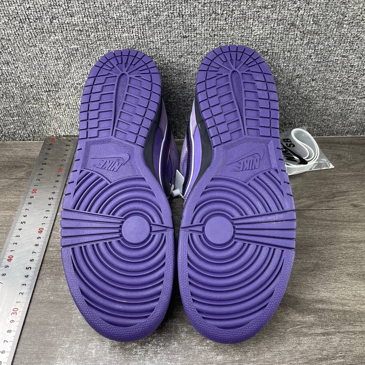 Nike SB Dunk Low Purple Lobster