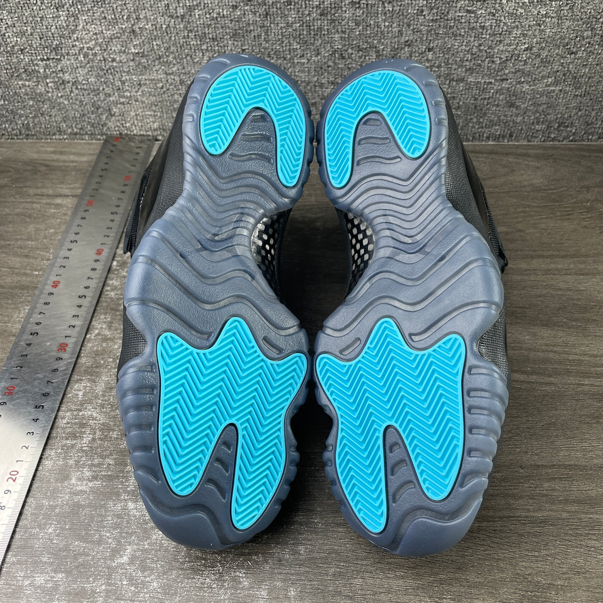 AJ11 Gamma