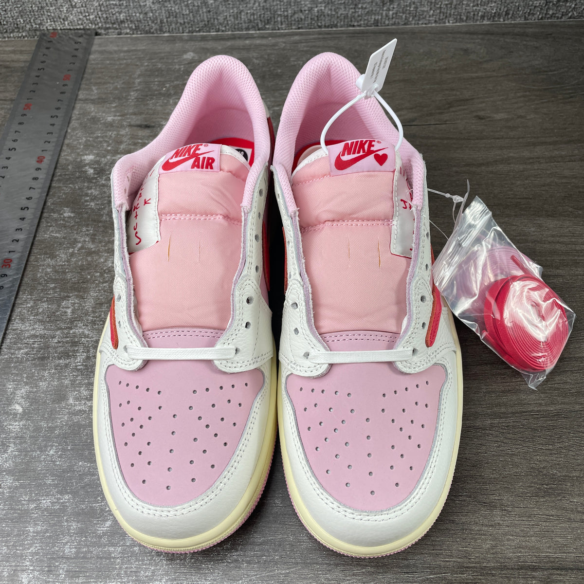J1 Low Sail Tropical Pink