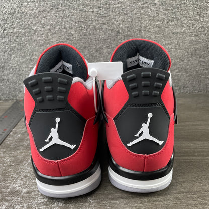 AJ4 Toro Bravo 2026