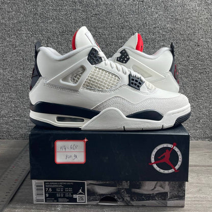 AJ4 Flight Club