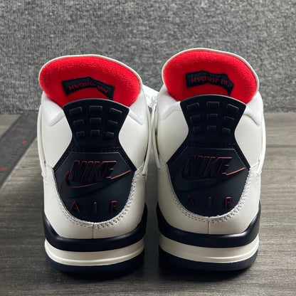 AJ4 Flight Club