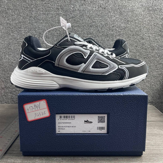 Dior B30 Black & White