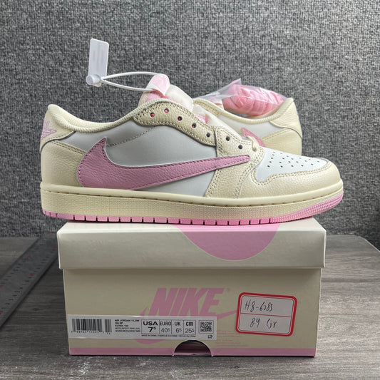 J1 Low Shy Pink