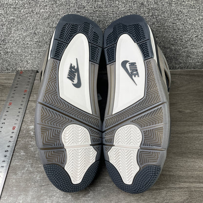 AJ4 Cave Stone
