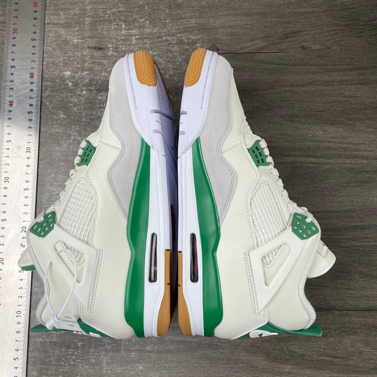 AJ4 SB Pine Green