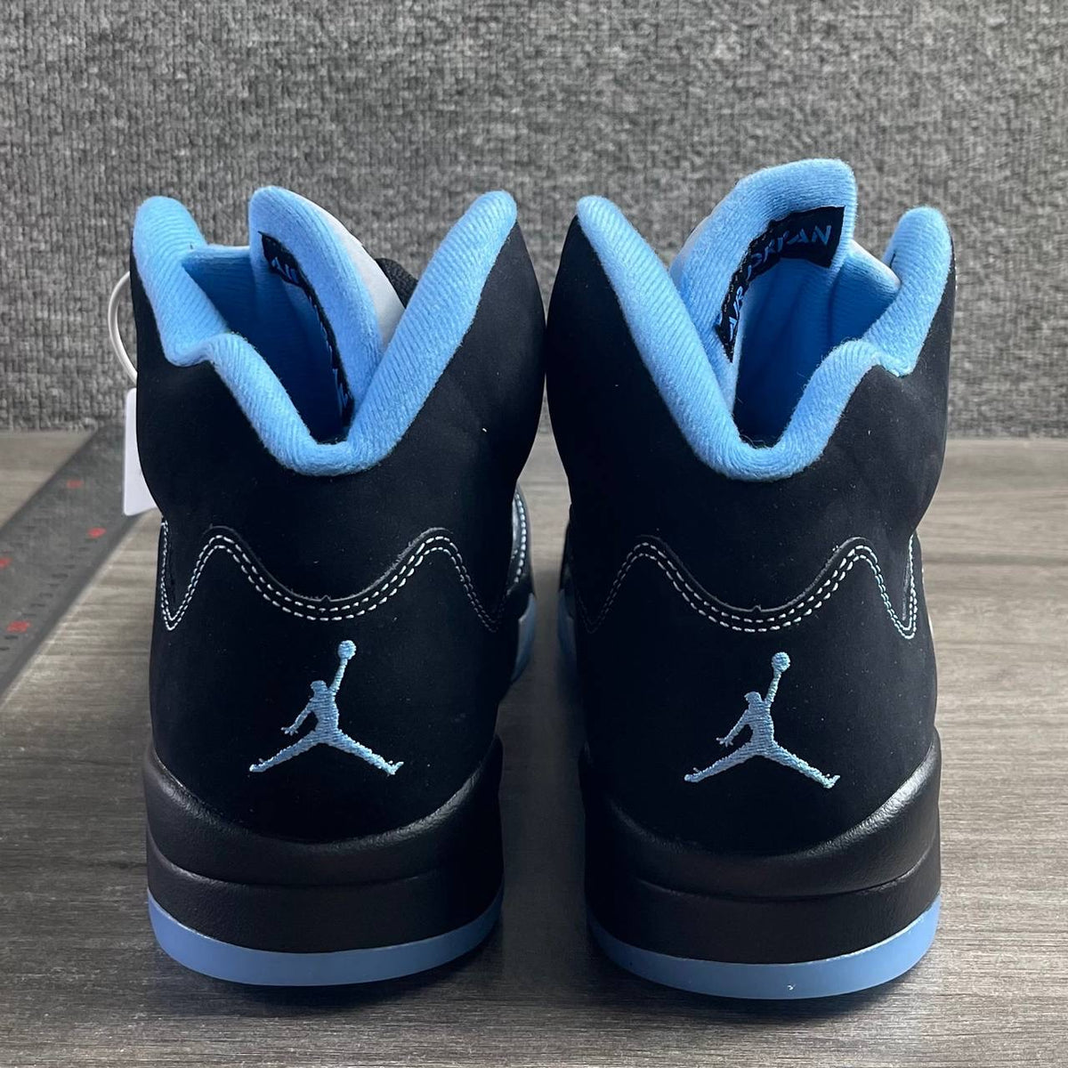 AJ5 Black University Blue (2026)