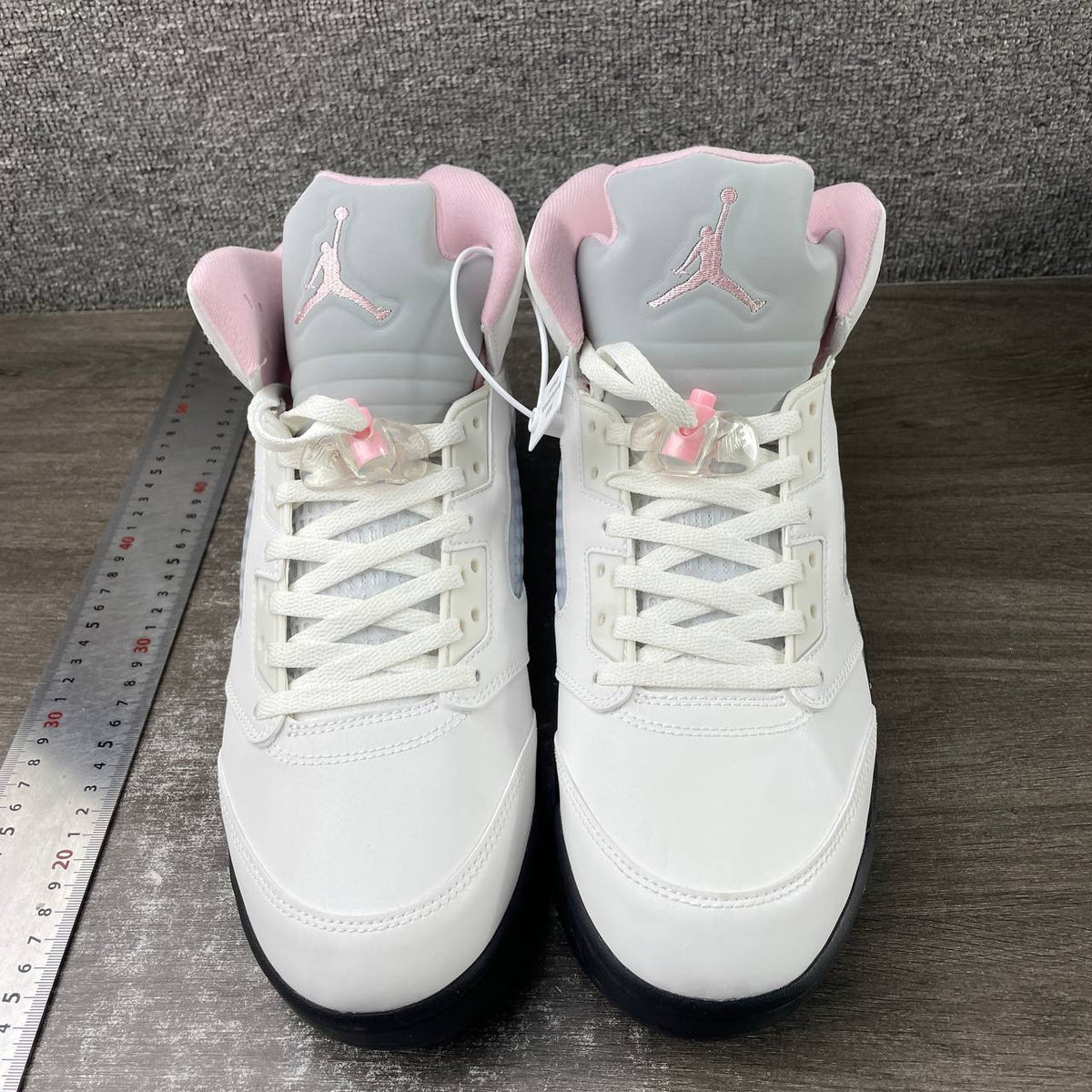AJ5 Medium Soft Pink