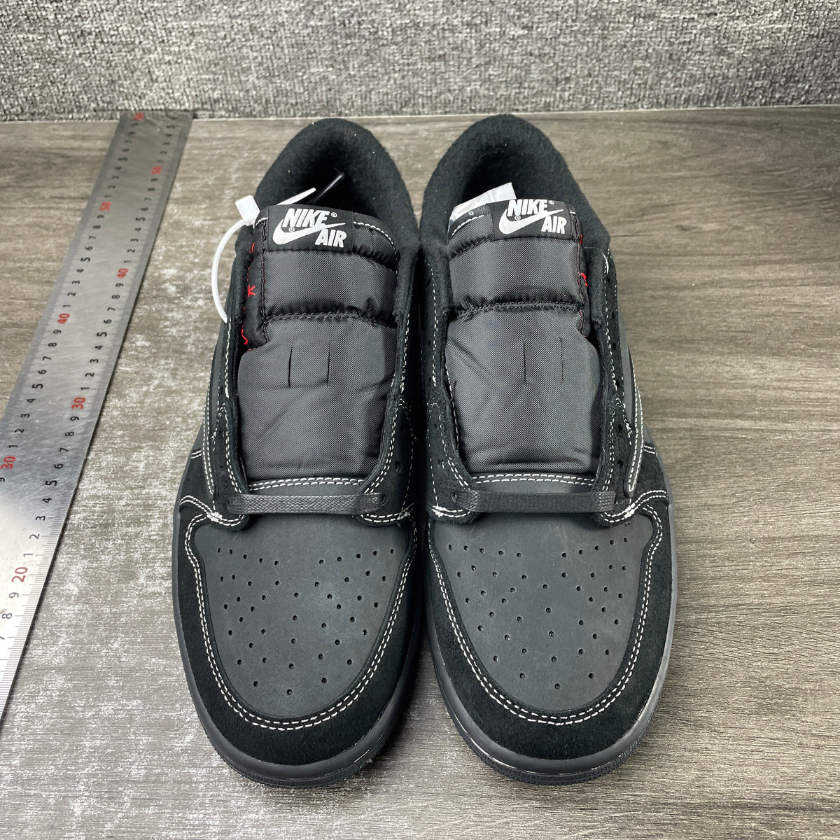 J1 Low TS Black Phantom