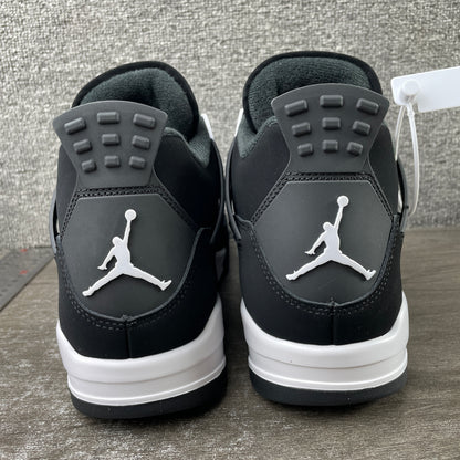 AJ4 White Thunder