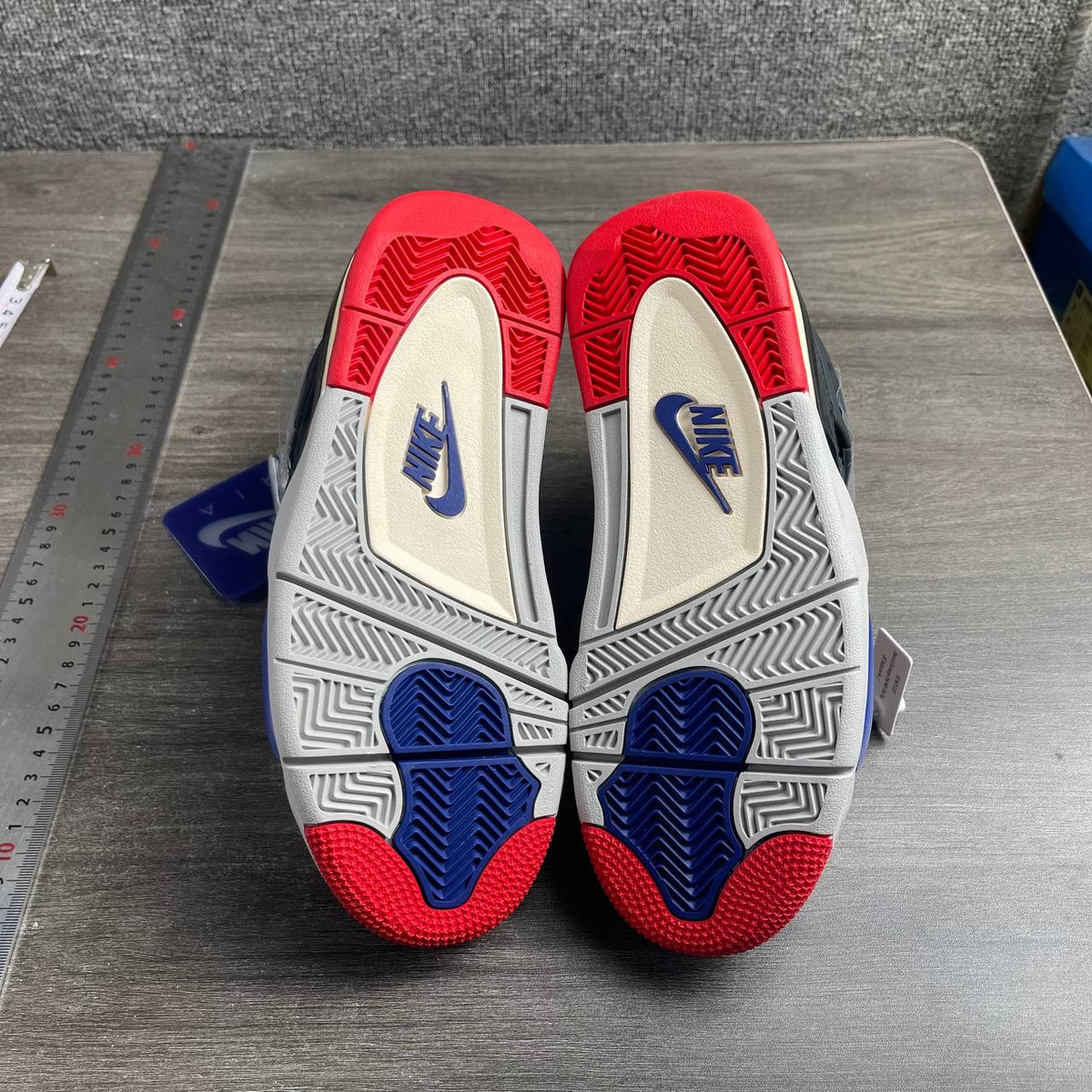 AJ4 Rare Air
