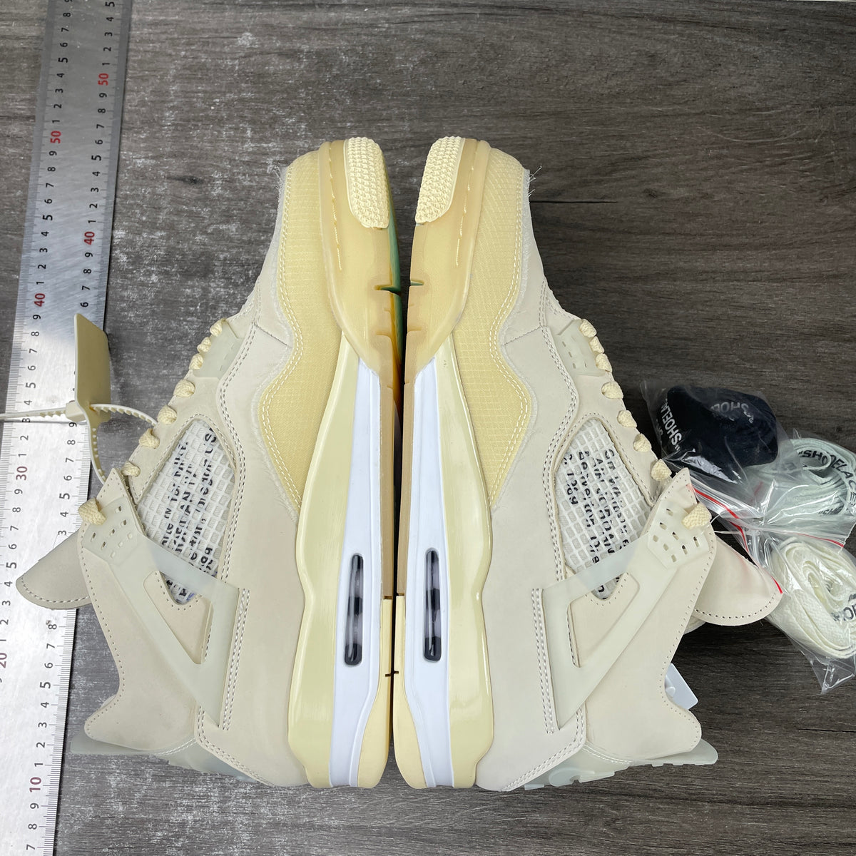 AJ4 Off-White Sail