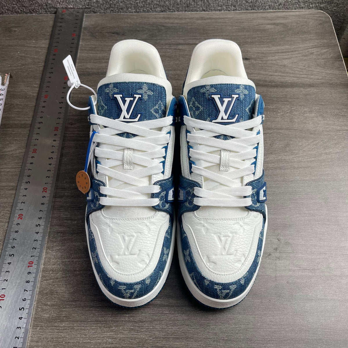 LV Trainer Blue & White