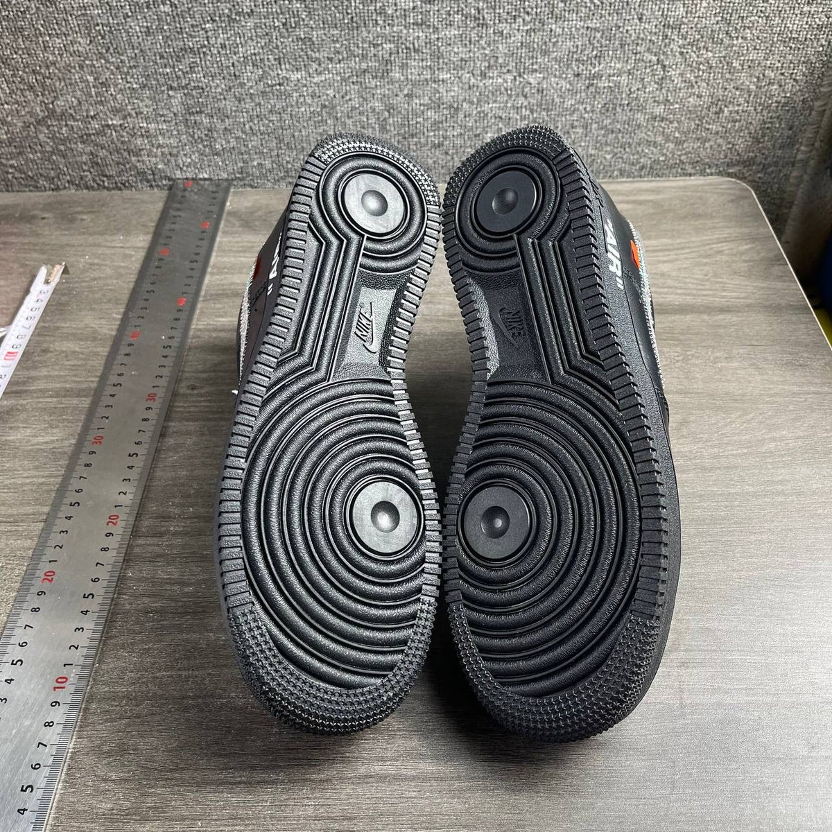 Nike AF1 Off-White Virgil MoMa