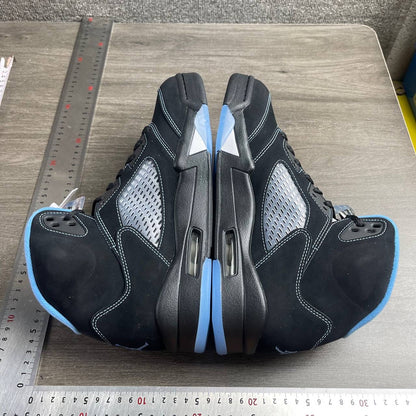 AJ5 Black University Blue (2026)