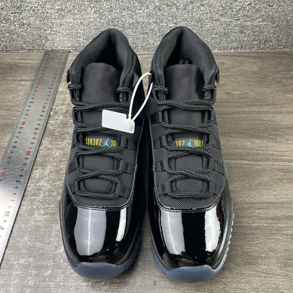 AJ11 Gamma